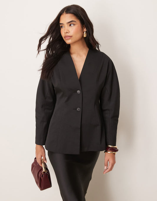 Nipped Waist Collarless Blazer