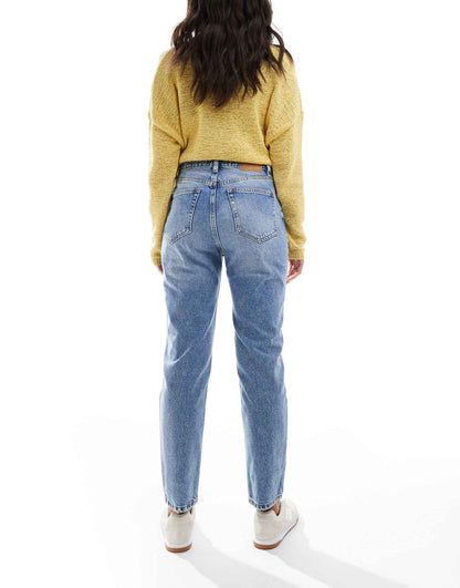High Waisted Mom Jean