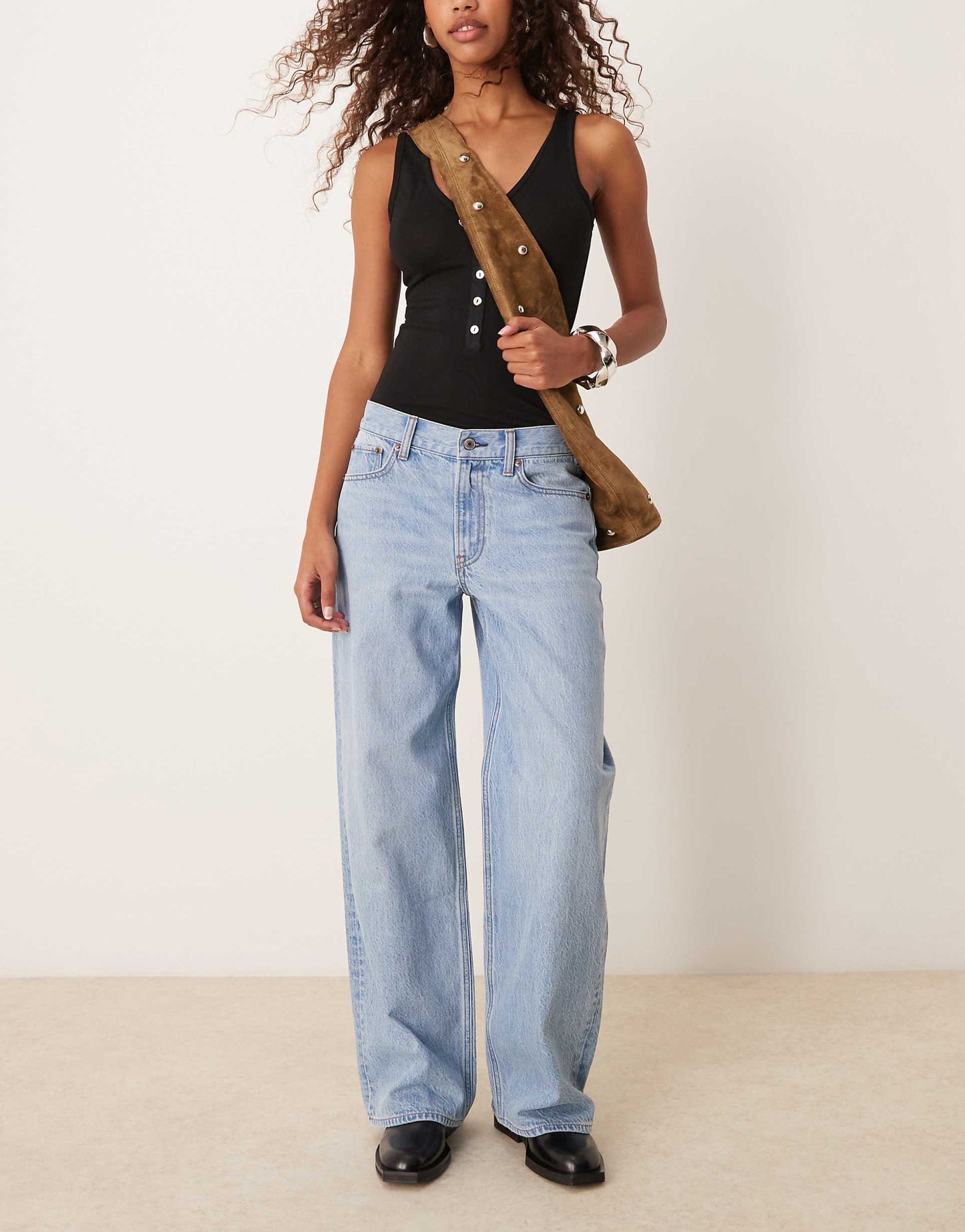 Ultra Loose Low Rise Jeans