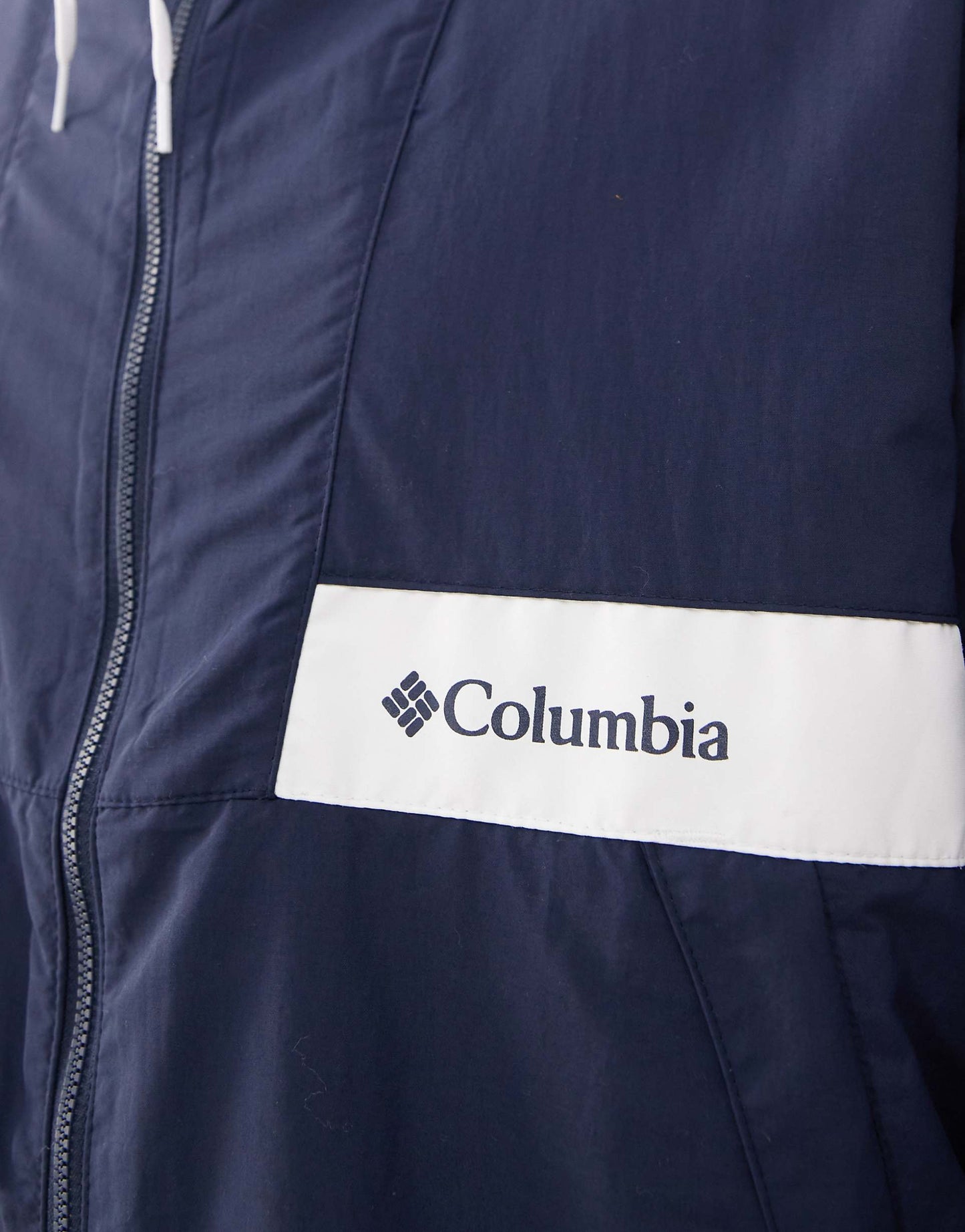 Spire Valley Hooded Windbreaker
