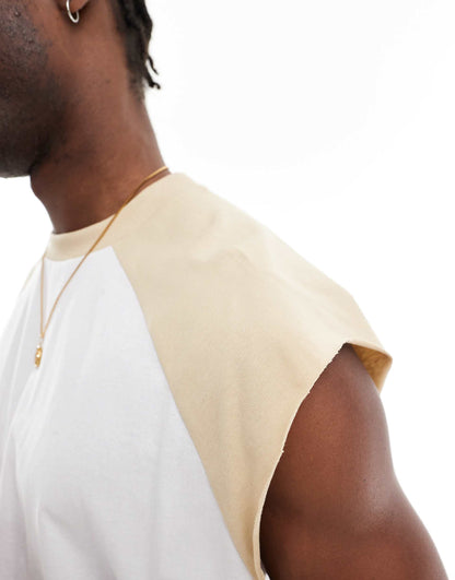 Extreme Oversized Cropped T-Shirt With Raglan Sleeves And Raw Hem On White And Beige
