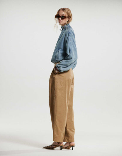 Barrel Trousers With Pocket Detail