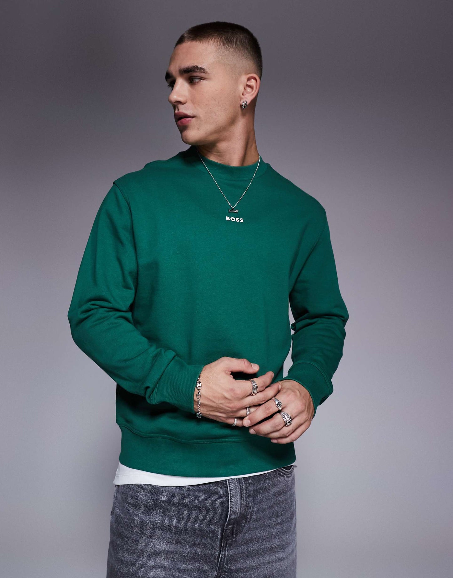 Wesmallcrew Central Logo Sweatshirt Relaxed Fit