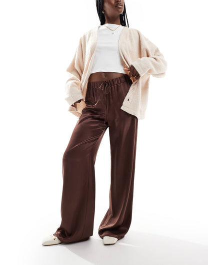 Satin Wide Leg Trouser