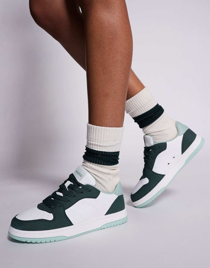 Hadrian Contrast Panel Court Trainer