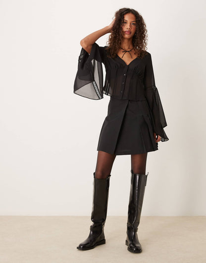 Trim Detail Blouse