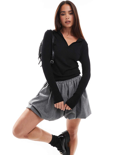 Ribbed Deep V Polo Neck