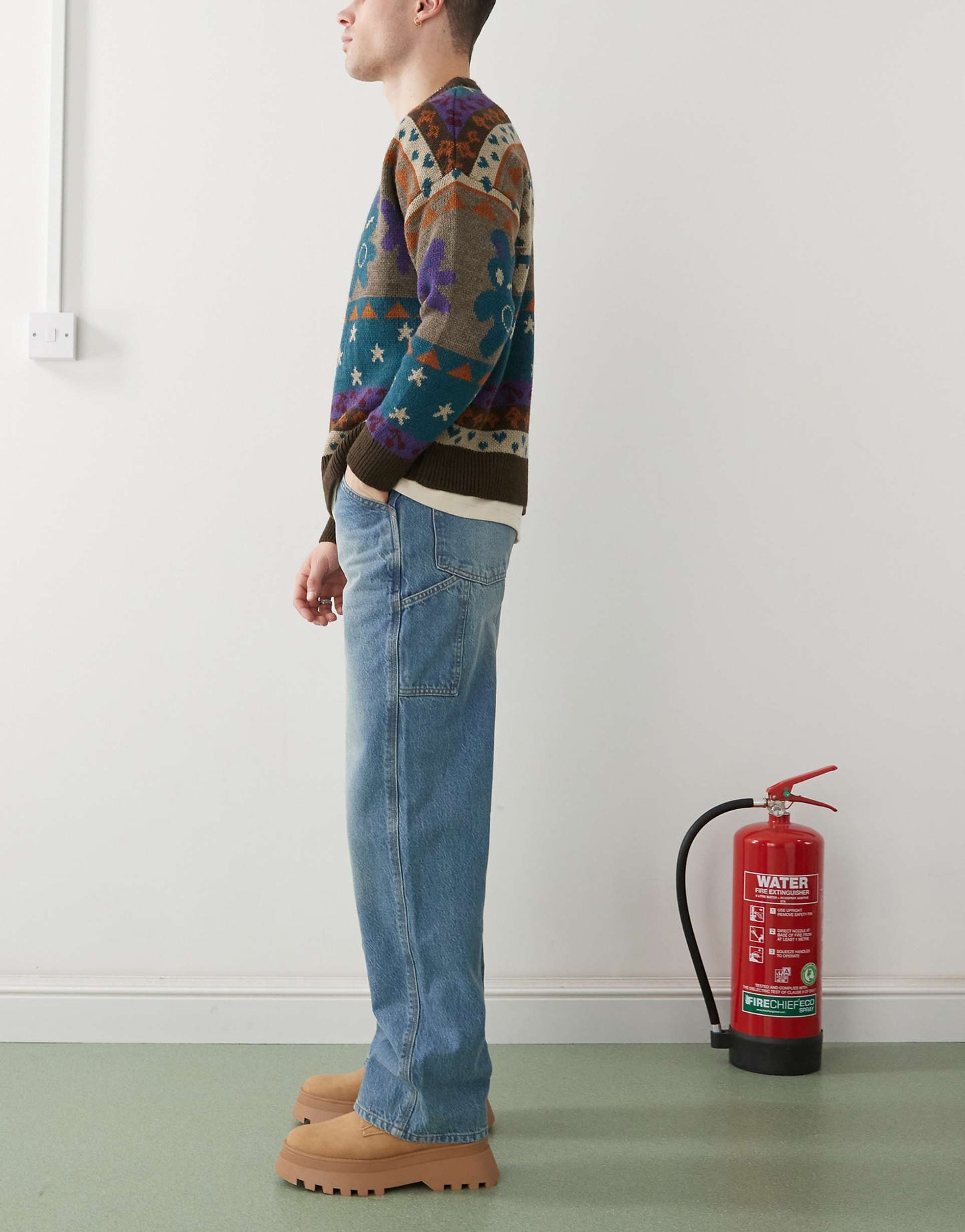 X011 Carpenter Jeans