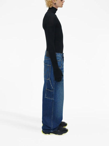 Oversized Wide-Leg Jeans