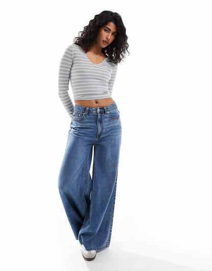 Contrast Ribbed Plunge Neck Crop Top