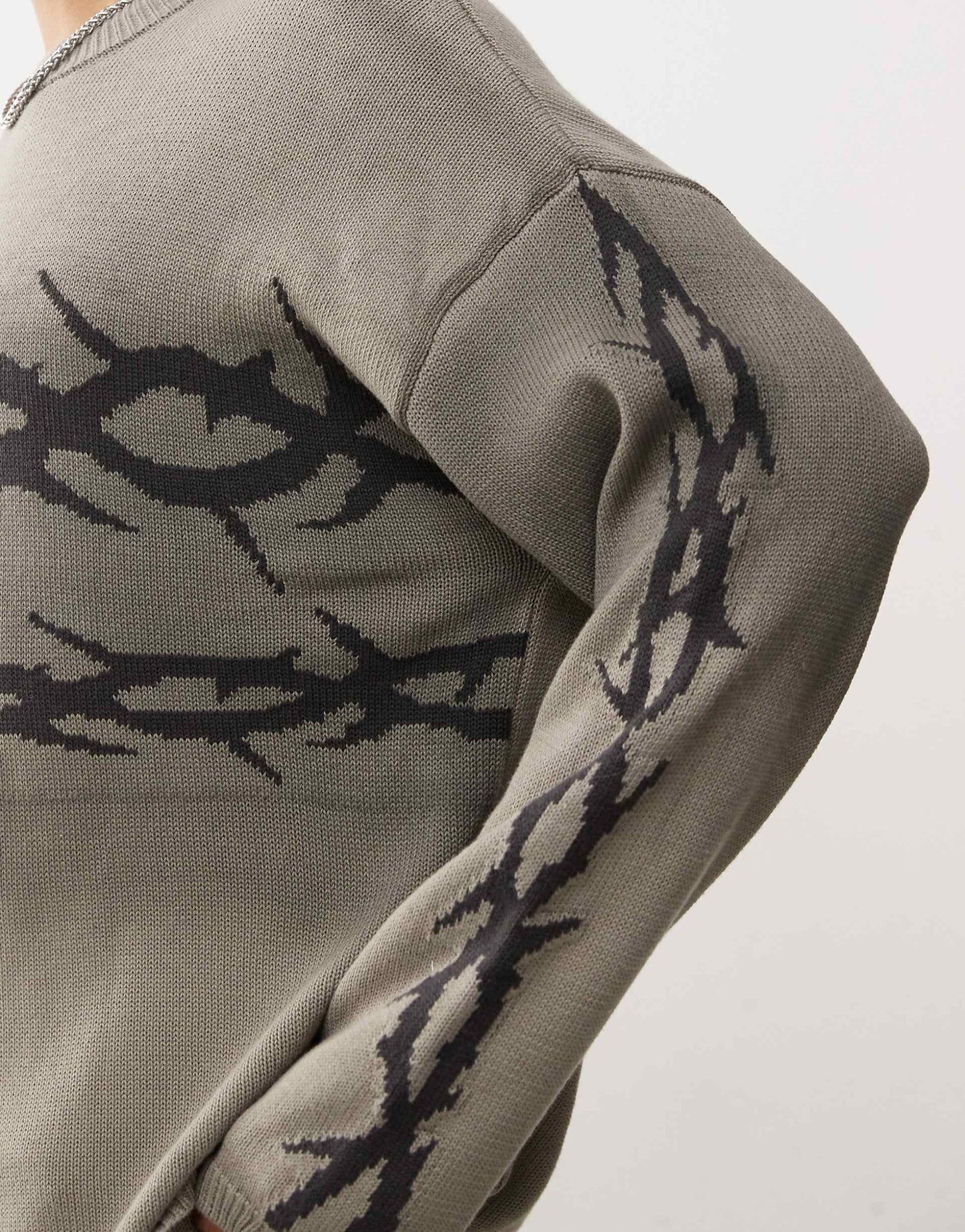 Grey Washed Jumper With Thorn Artwork