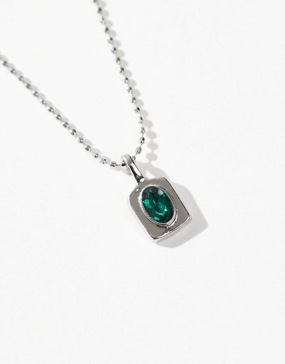 Necklace With Emerald Stone Pendant