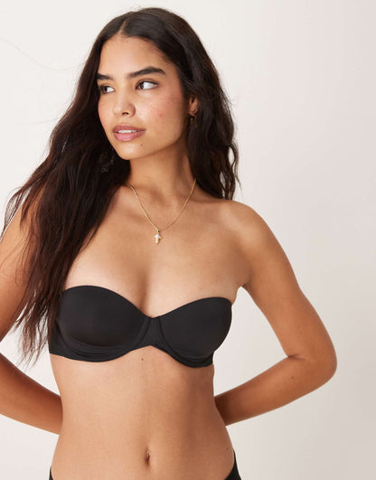 Seamless Strapless Bra With Side Fastening