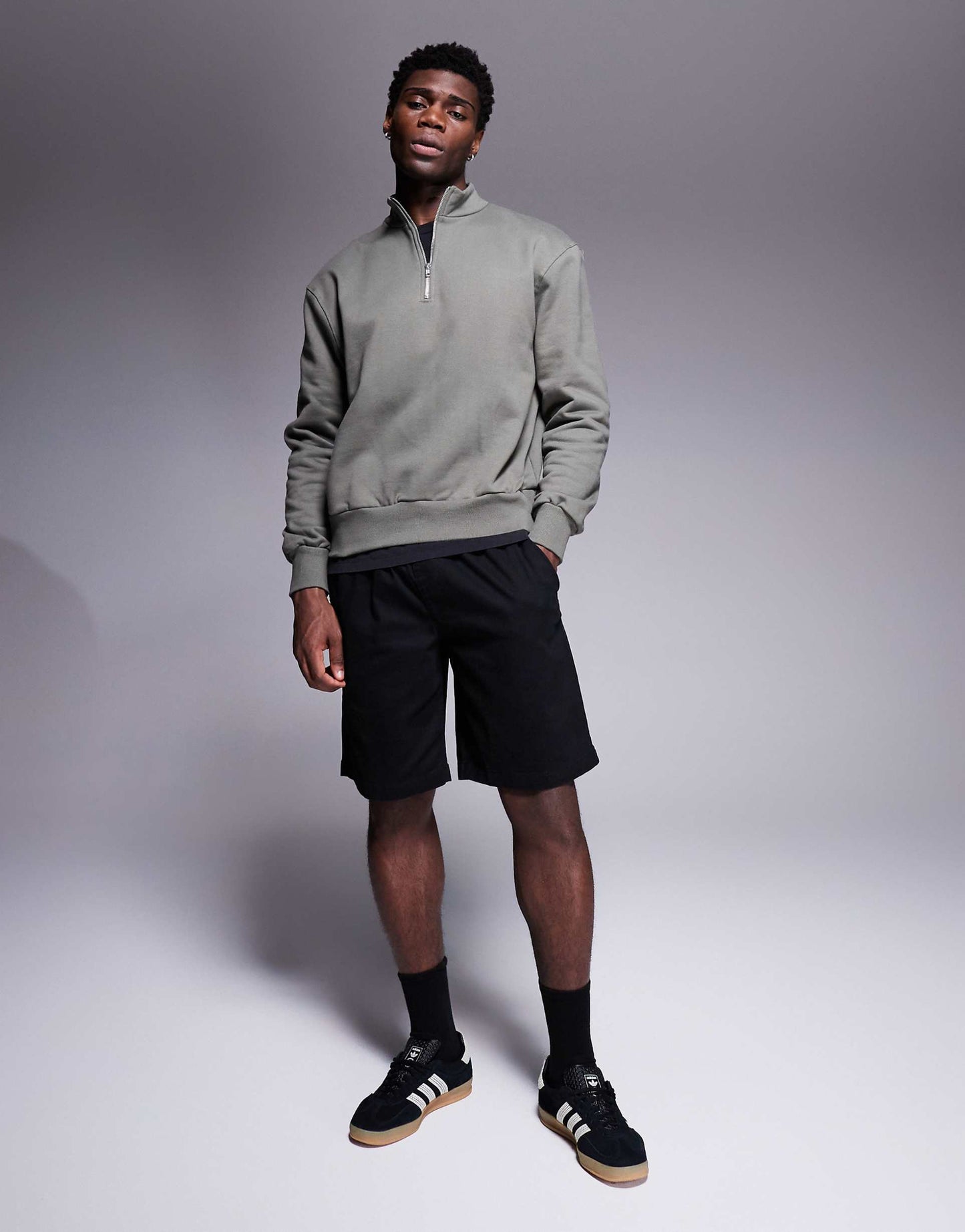 Loose Fit Chino Short