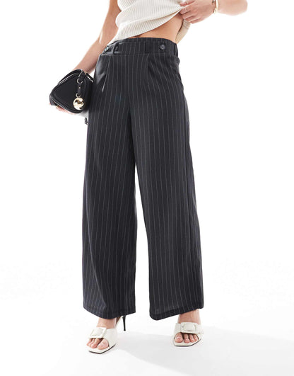 Petite Wide Leg Trousers