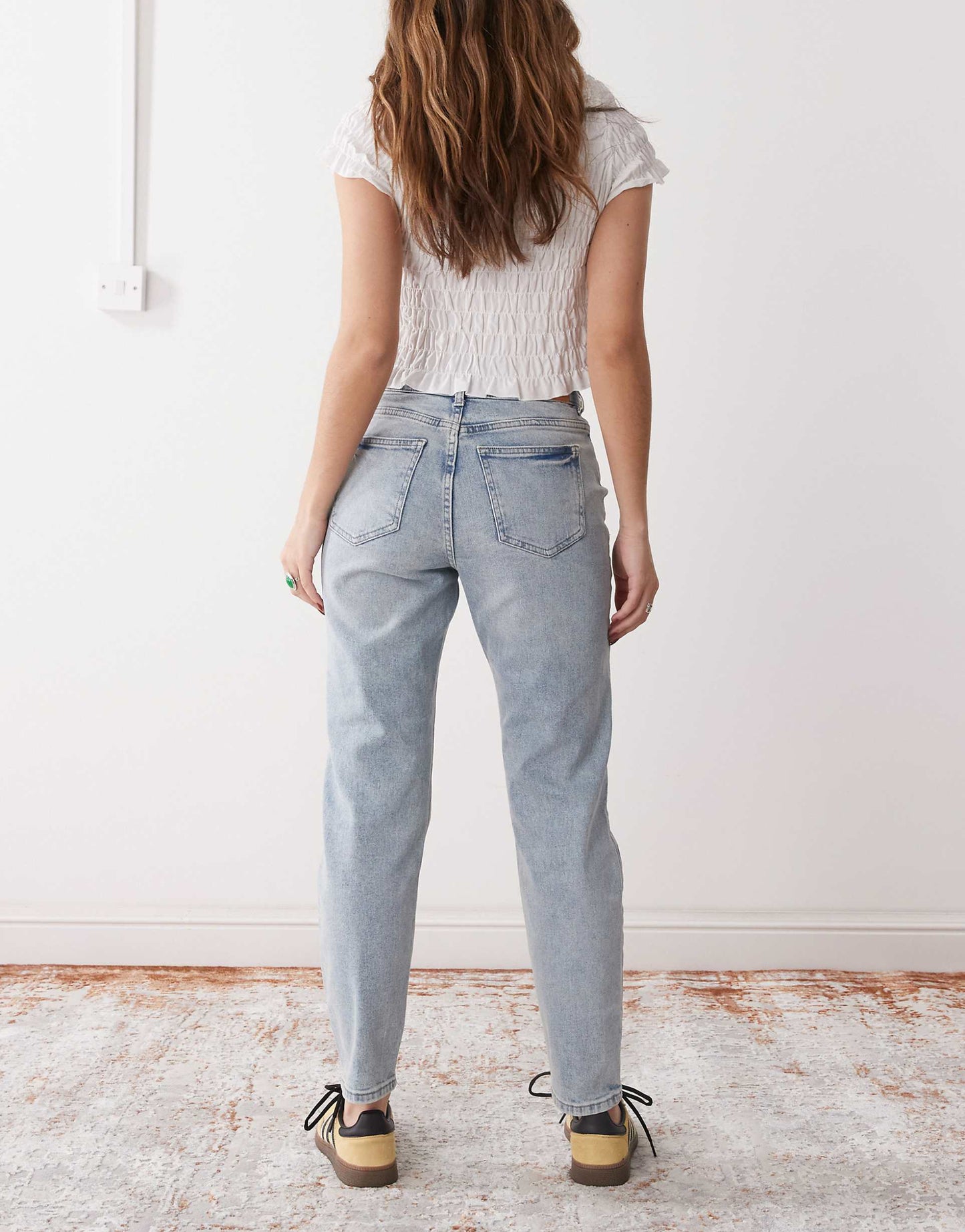 Moni High Waisted Straight Jeans