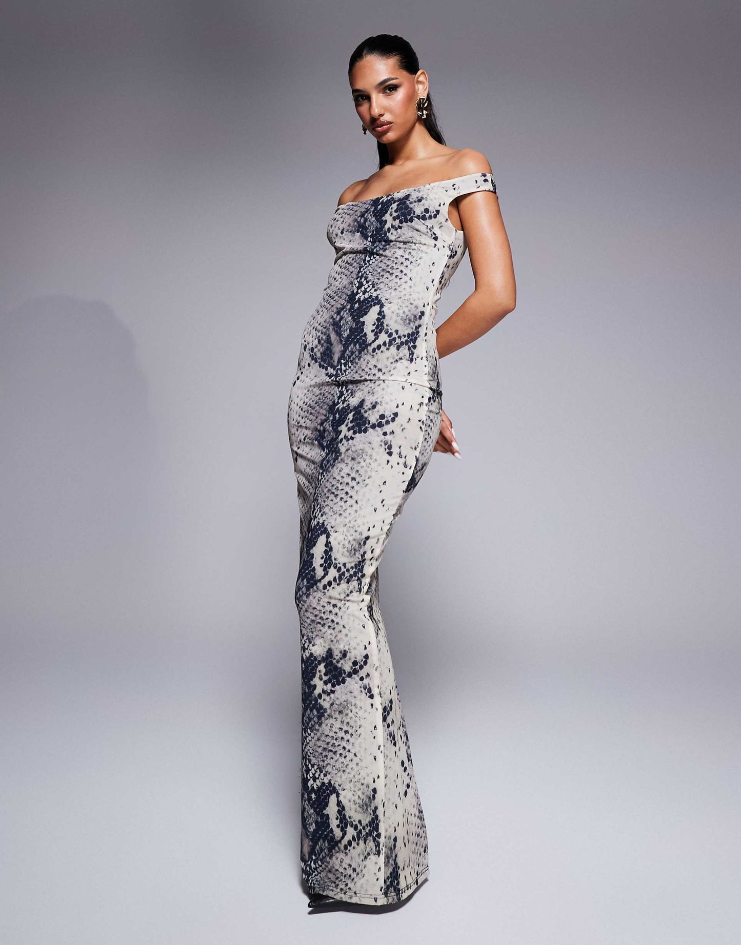 Off Shoulder Bodycon Maxi Dress