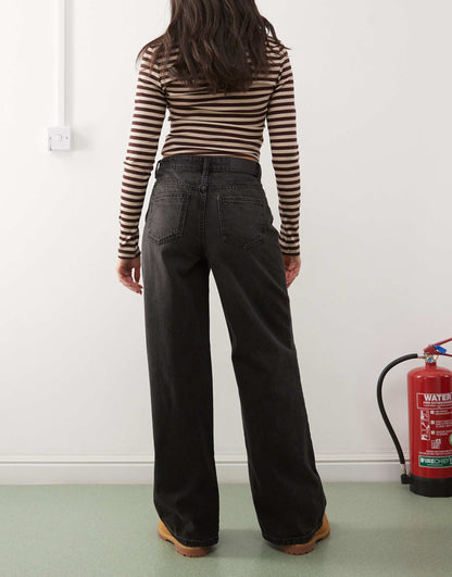 Brandy Mid Rise Loose Fit Jeans