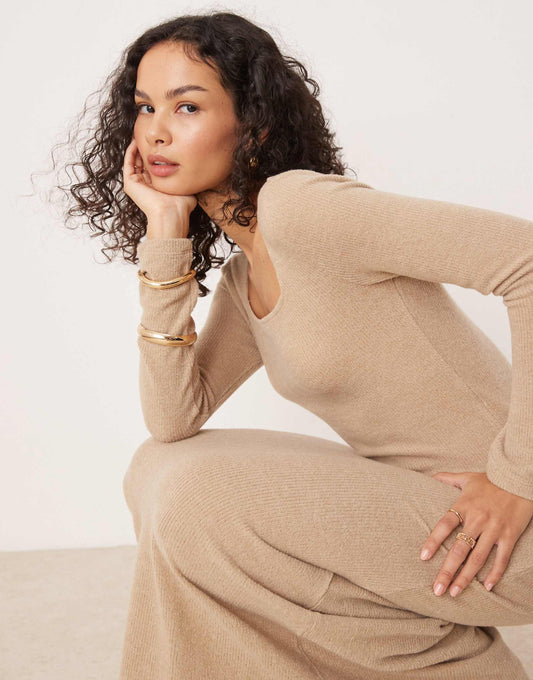 Long Sleeve Square Neck Knitted Maxi Dress