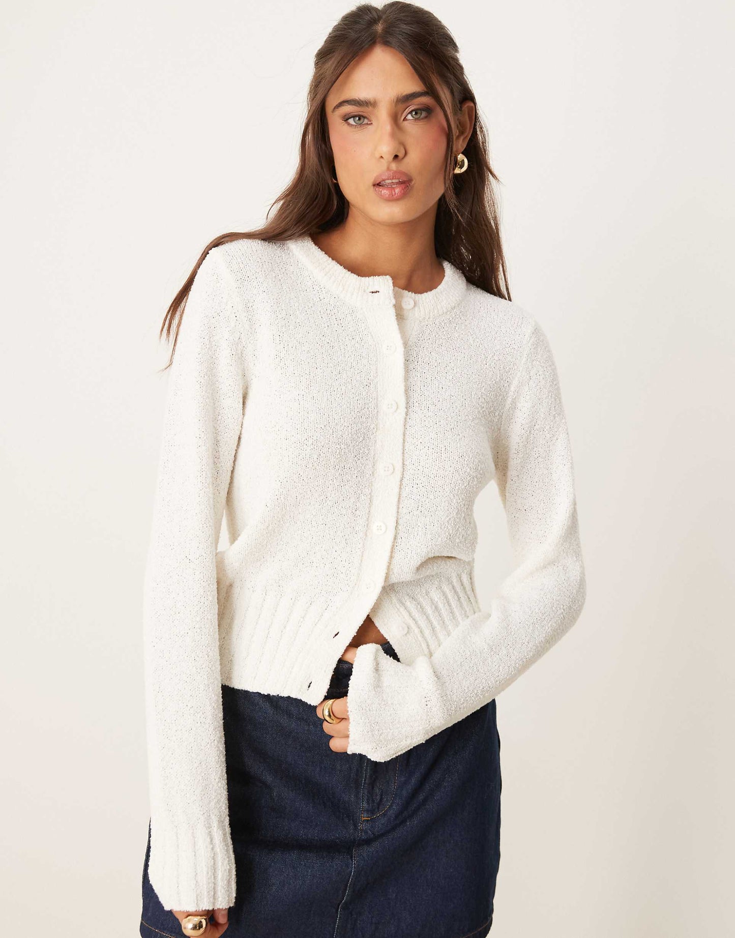 Knitted Textured Crew Neck Cardigan