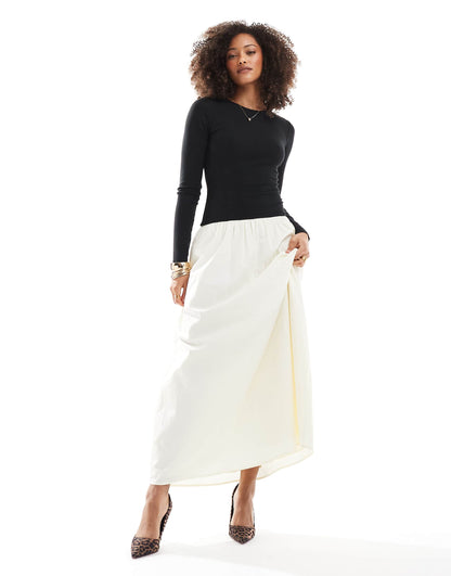 Long Sleeve Dropped Waist Maxi Dress