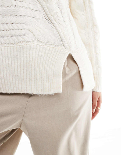 Spliced Cable Knit Detail Jumper With Split Front