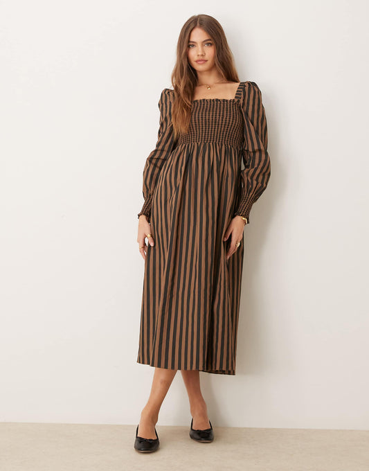 Long Sleeve Shirred Body Maxi Dress