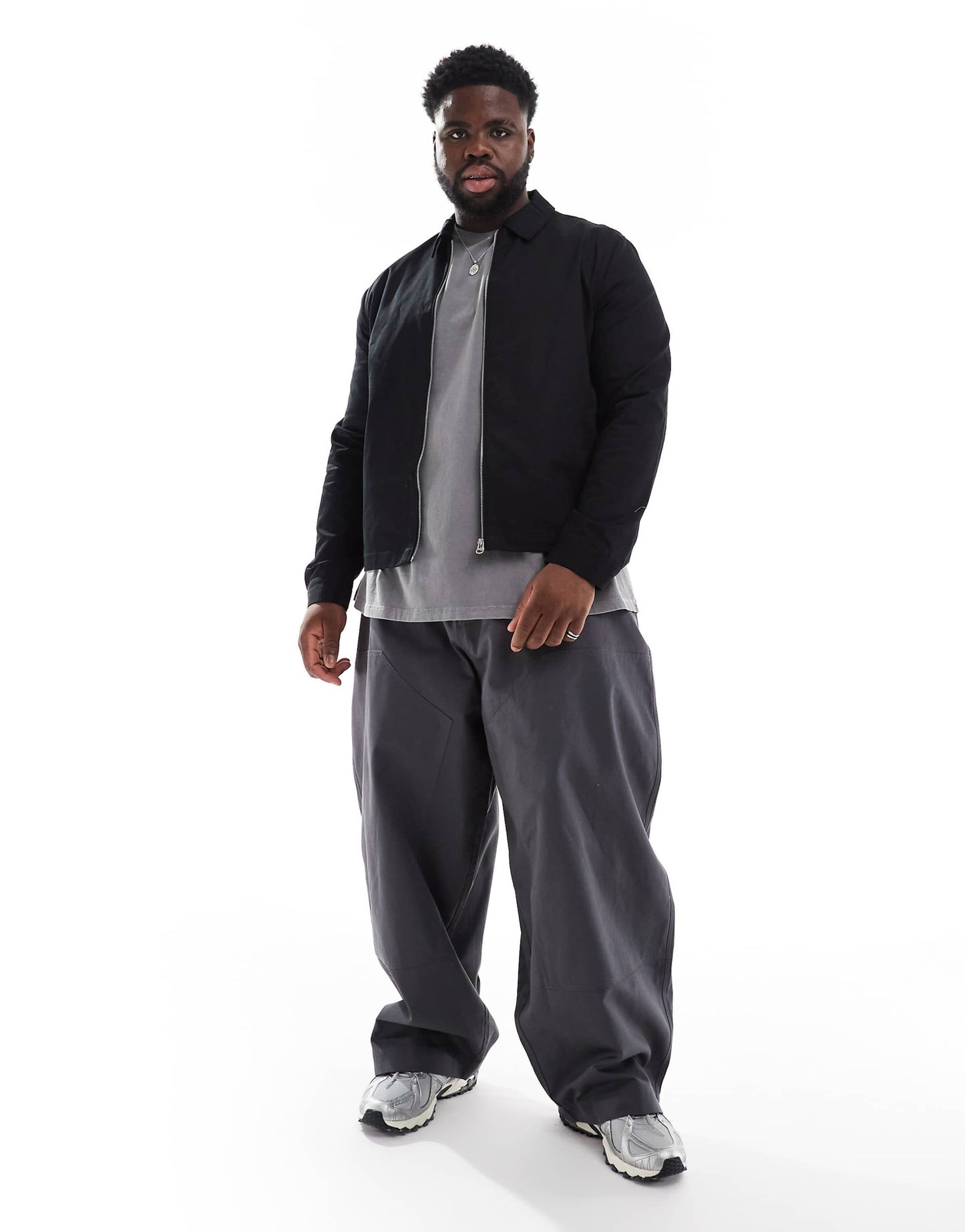 Oversized Baggy With Knee Panels
