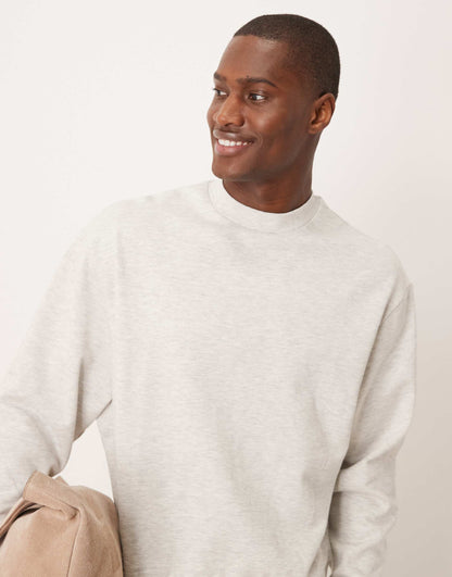 Essential Boxy Oversized Sweatshirt