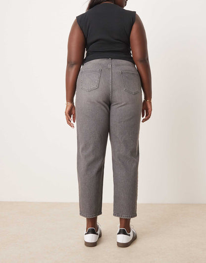 Curve Mom Jeans