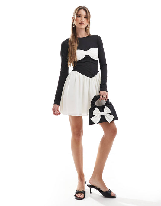 Exclusive Contrast Bust Detail Mini Skater Dress
