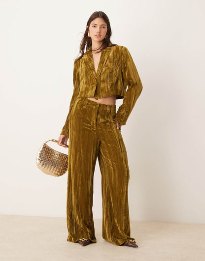 Crop Velvet Blazer Co-Ord