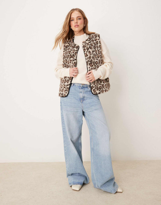 Borg Sleeveless Jacket