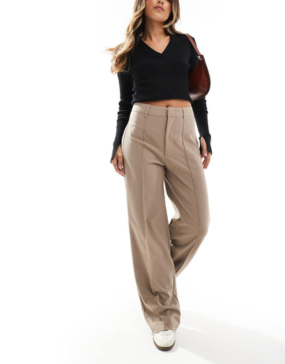 Straight Leg Tailored Trousers With Front Seam