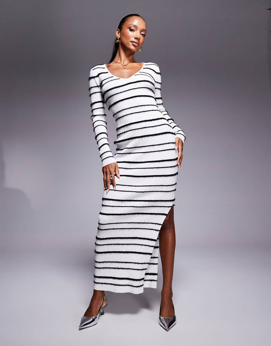 Exclusive Knitted V Neck Side Split Maxi Dress