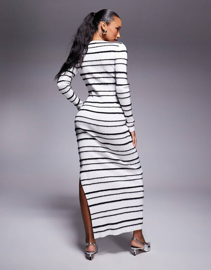 Exclusive Knitted V Neck Side Split Maxi Dress