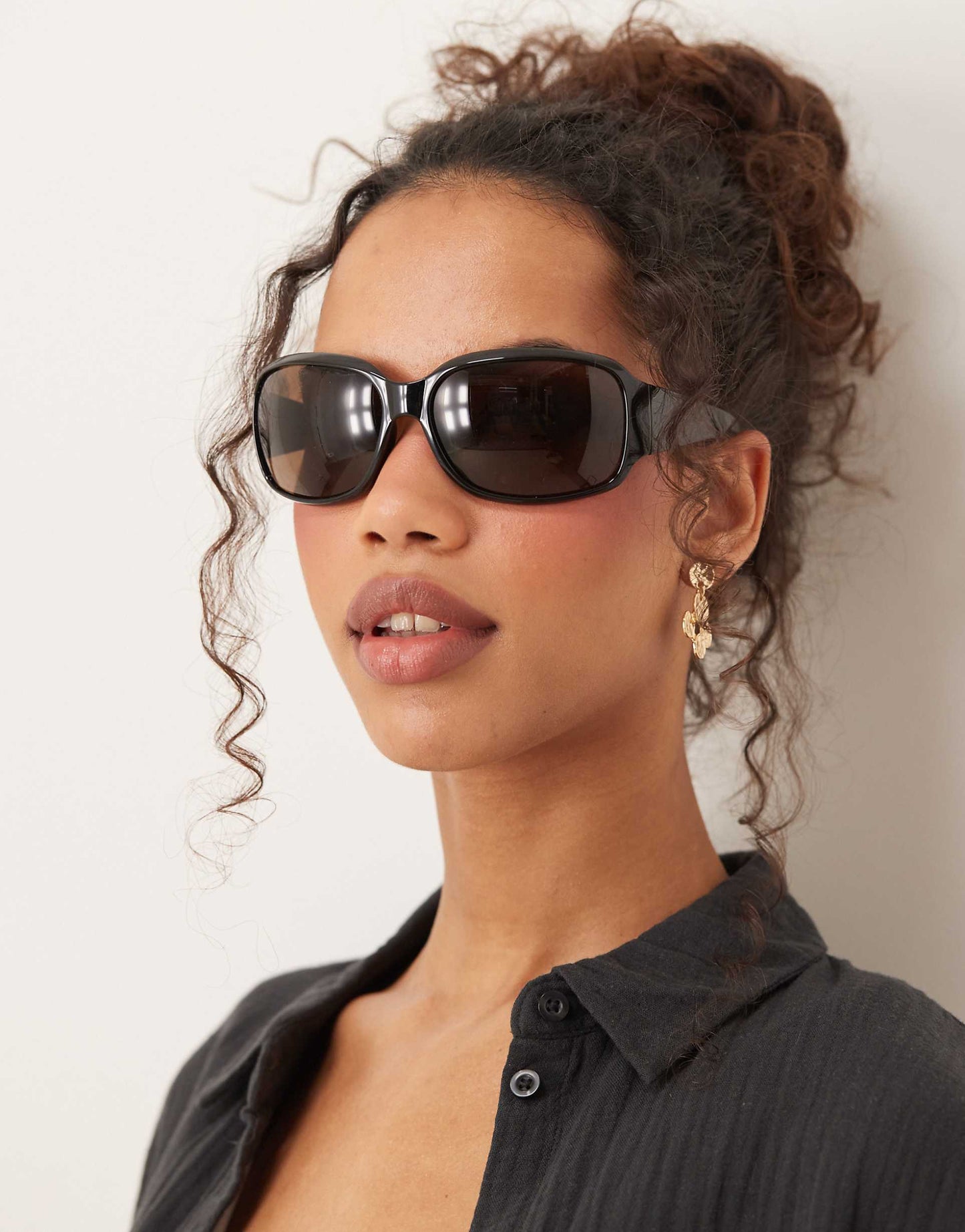 Oversized Racer Wraparound Sunglasses