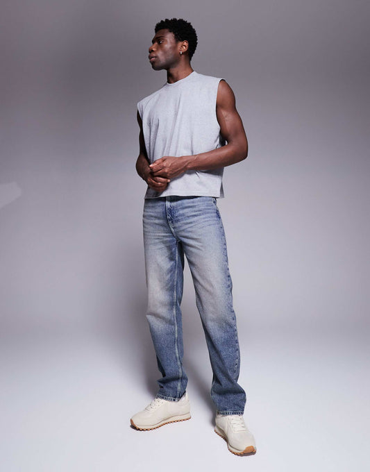 Straight Leg Jeans With Vintage Tint