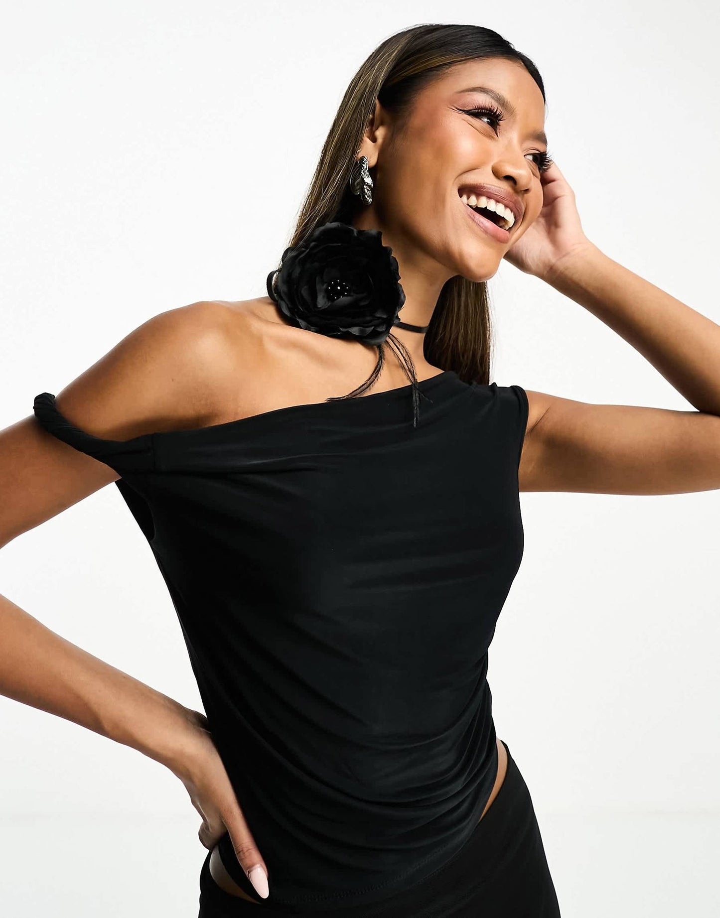 Slinky Twisted Off The Shoulder Asymmetric Top