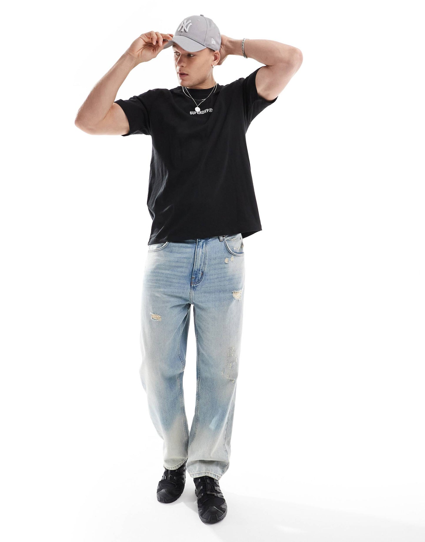 Micro Logo Graphic Loose T-Shirt