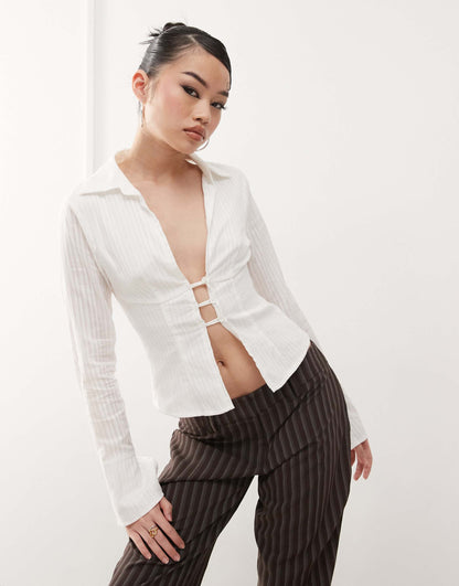 90S Textured Stripe Flare Sleeve Plunge Collared Shirt