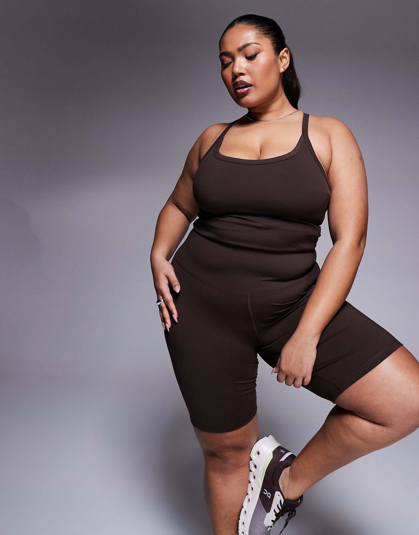 Curve Icon 8 Inch Soft Touch Quick Dry Legging Short
