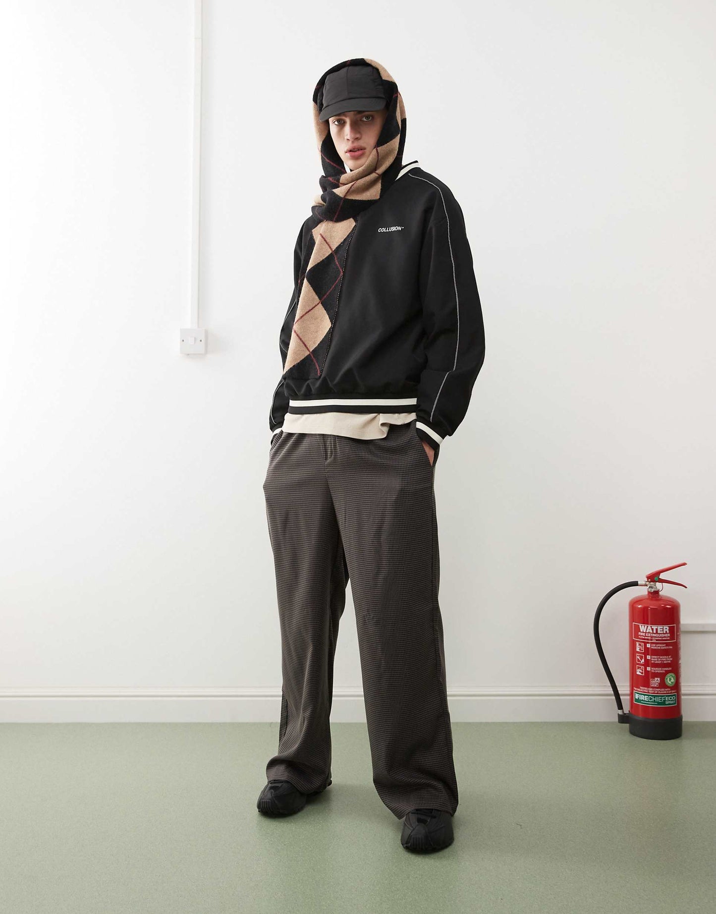 V Neck Nylon Sweatshirt
