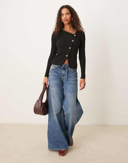Asymetric Ribbed Button Detail Top