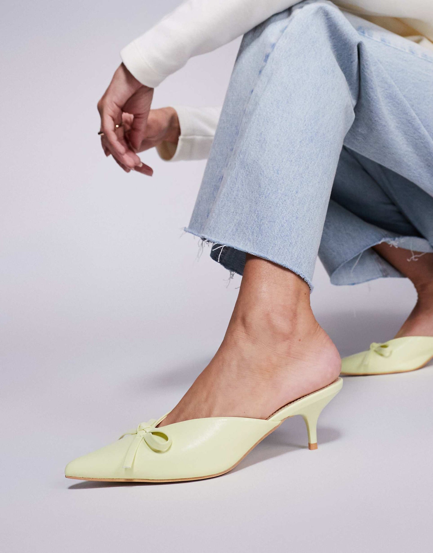 Lionheart Pointed Kitten Heel Mules With Bow