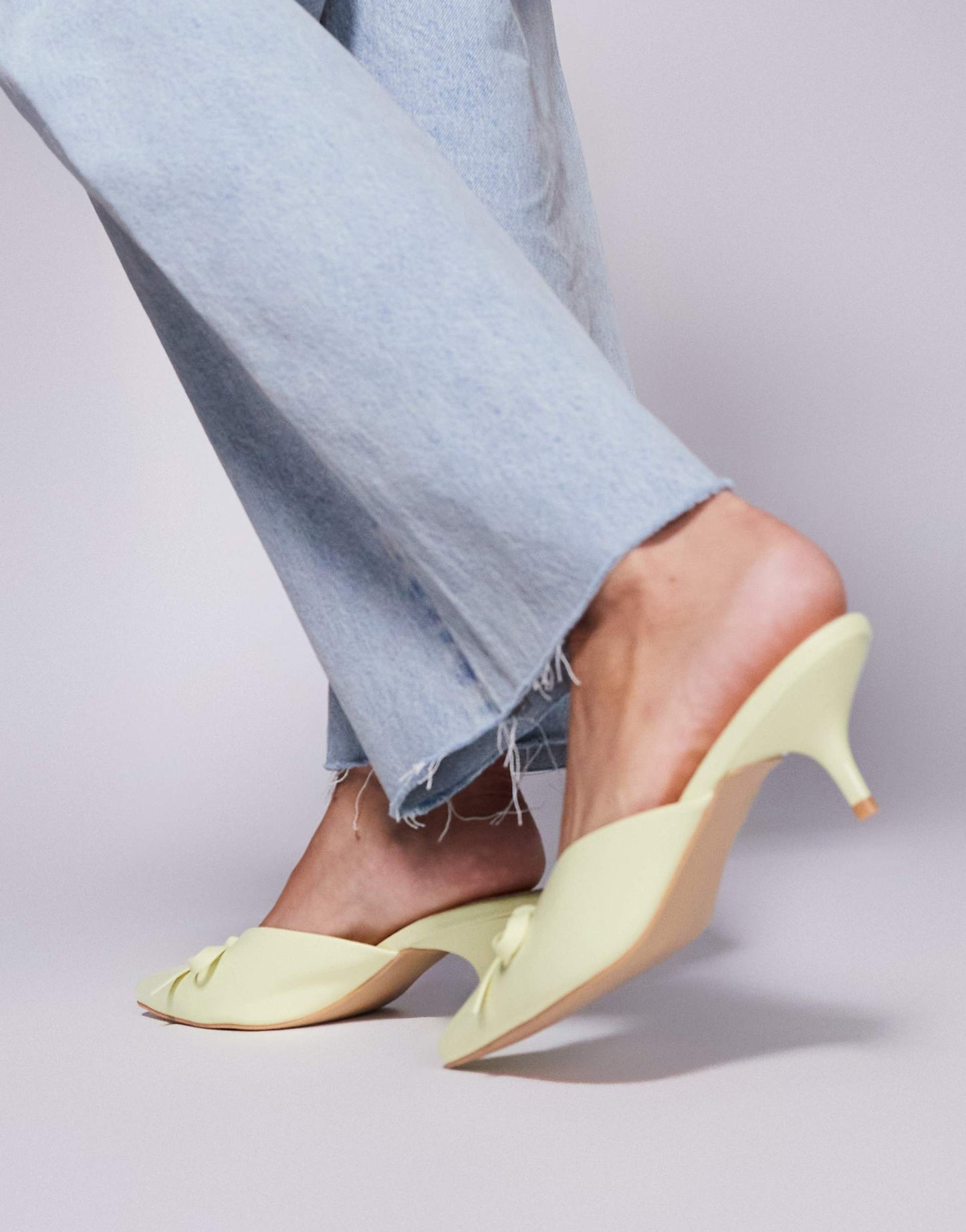 Lionheart Pointed Kitten Heel Mules With Bow