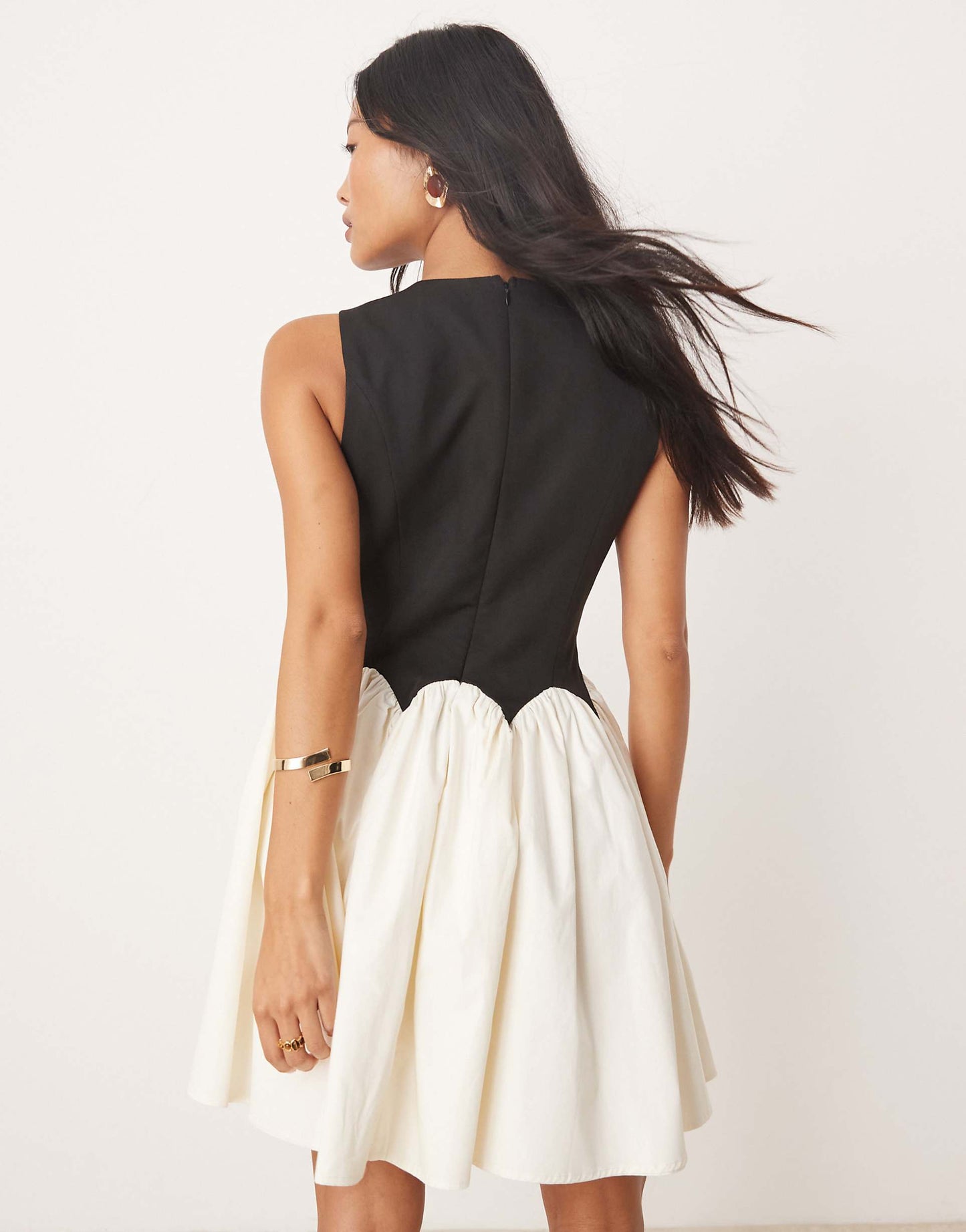 Petite Contrast Drop Hem Mini Dress