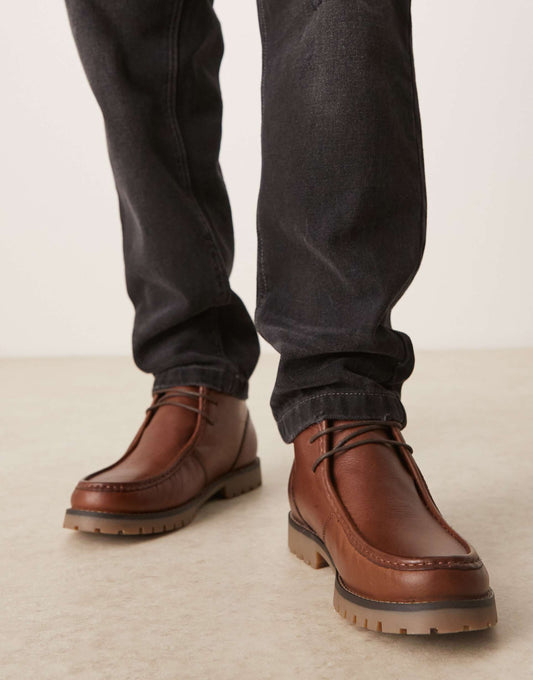 Apron Boots