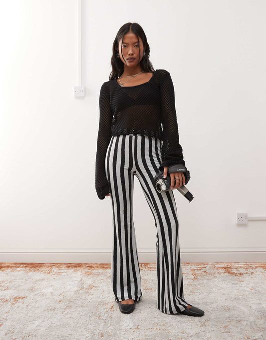 Petite Flare Leggings