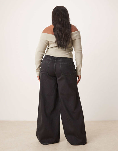 Curve Soft Wide Leg Jean